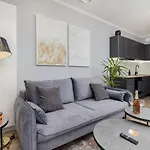 Plac Unii Srodmiescie By Renters Διαμέρισμα *