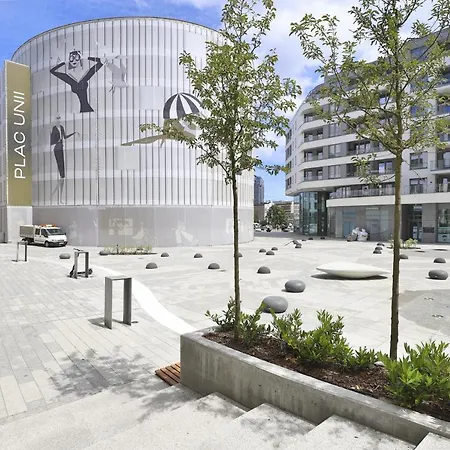 Plac Unii Srodmiescie By Renters * Gdynia