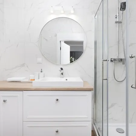 아파트 Plac Unii Srodmiescie By Renters