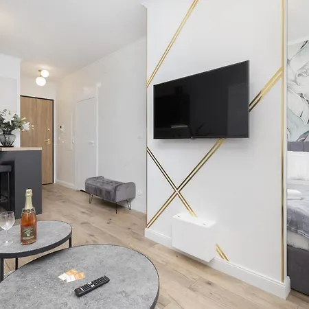 Plac Unii Srodmiescie By Renters Apartman