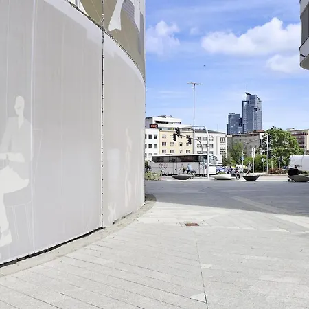 Plac Unii Srodmiescie By Renters Apartment