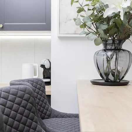 Plac Unii Srodmiescie By Renters Gdynia